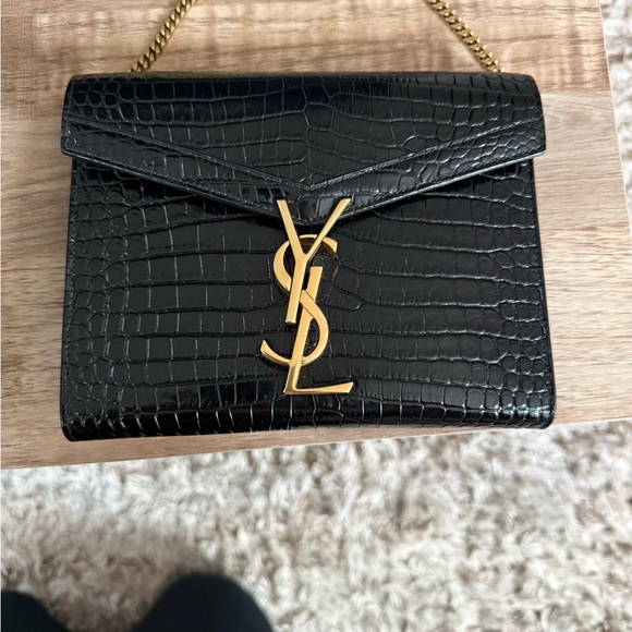 Saint Laurent Black Card Holder on Gold Chain - Picture 9 of 11